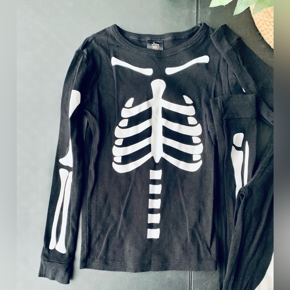 Hide & eek skeleton pj set - Picture 4 of 4